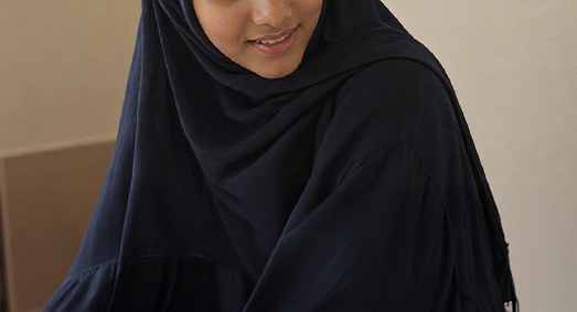 أهلاً، أنا عائشه وعمري 16 سنة