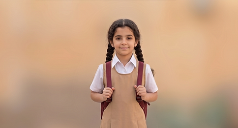 أهلاً، أنا دينا وعمري 8 سنوات
